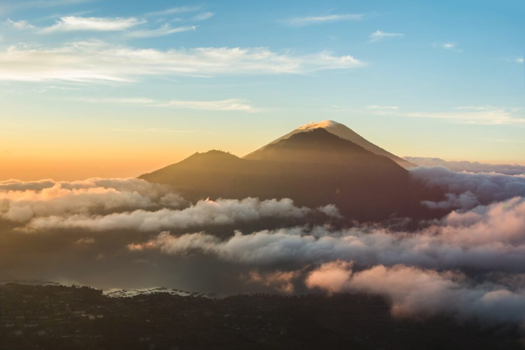 Mount batur sunrise trekking + Ubud tour